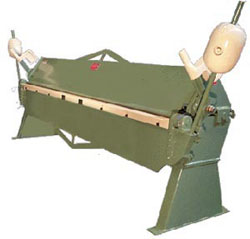 [3374] 12 Ga. x 72", CHICAGO STRAIGHT APRON BRAKE, MODEL#SB612 **NEW**