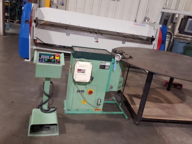 [11170] EAGLE ROLL BENDER, W/TABLE, USE VERT OR HORZ, MFG 2007, MODEL#CPS-20, USED
