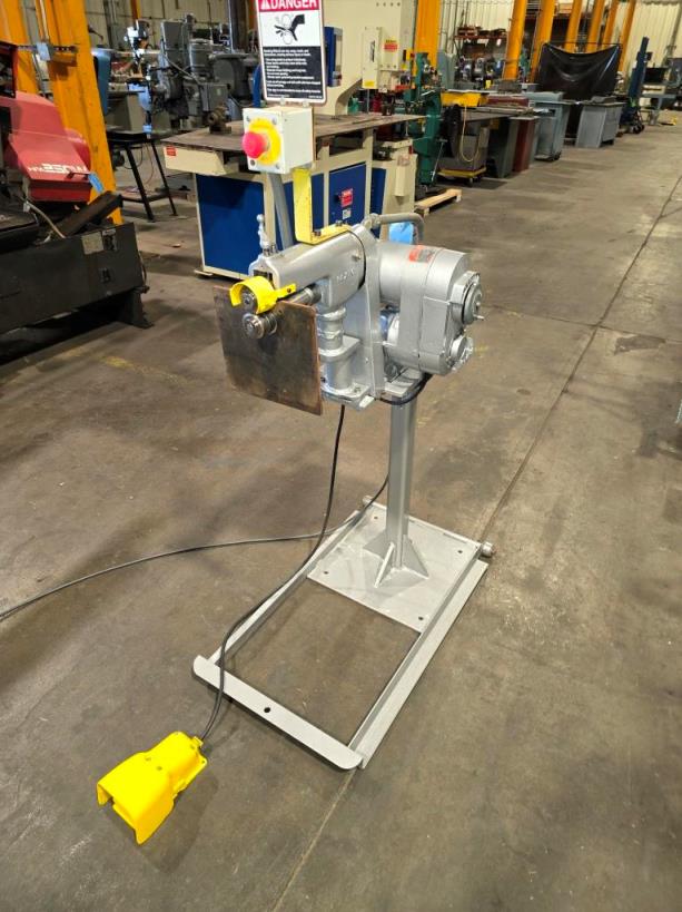 [11368] POWERED - 24 Ga., PEXTO ROTARY FORMER, END USER POWERED, USED