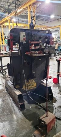 [11457] EDWARDS 55-TON IRONWORKER, SOME PARTS WORK SOME DO NOT SEE VIDEO